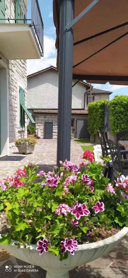 Casavarone Riva del Garda Exterior photo