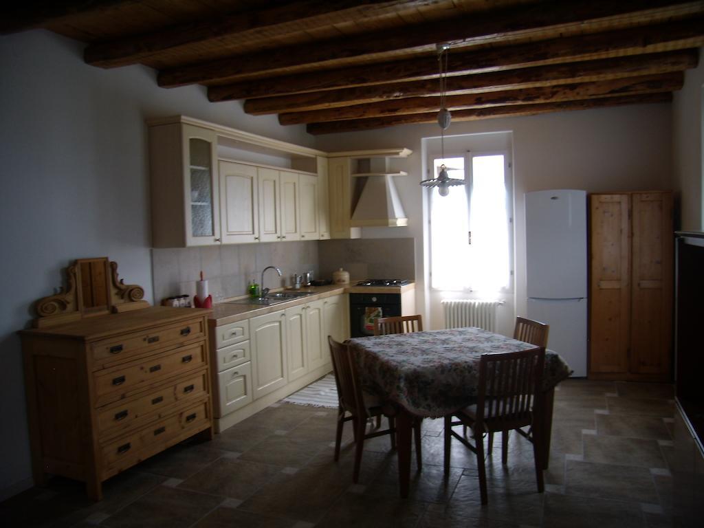 Casavarone Riva del Garda Room photo