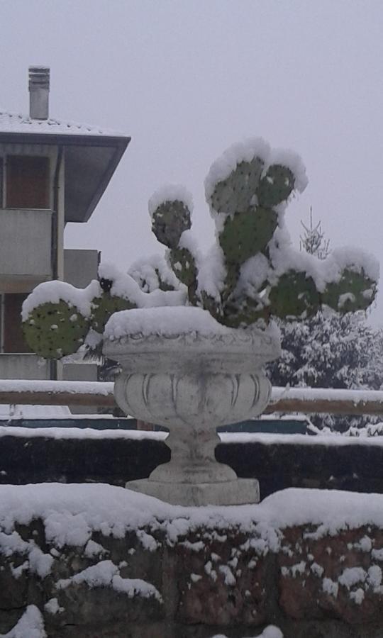 Casavarone Riva del Garda Exterior photo